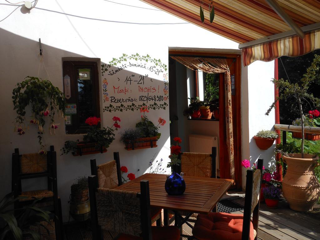 Bistro-Pension La Teleferic Σινάια Εξωτερικό φωτογραφία